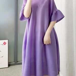A-line pleated flair sleeve stretchy lavender dress, OS